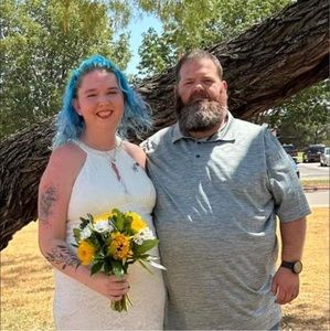 Meet your Posher, Mandi lynn